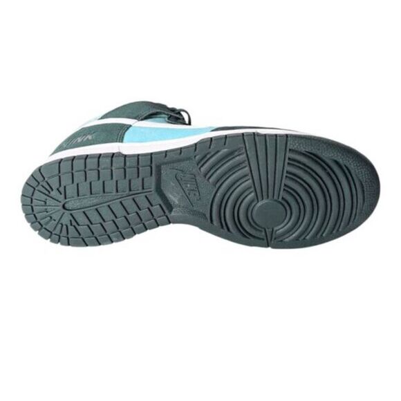 NIKE Dunk High SE 'Athletic Club-Pro Green' Sneakers Size 9 - Picture 9 of 9